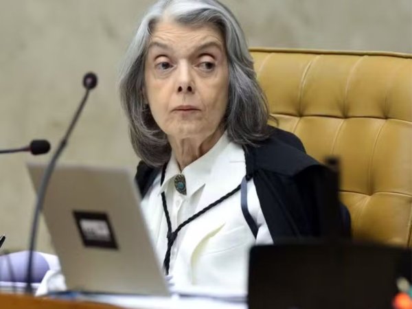'Peço desculpas ao povo brasileiro': Cármen Lúcia diz que Judiciário deveria trazer tranquilidade